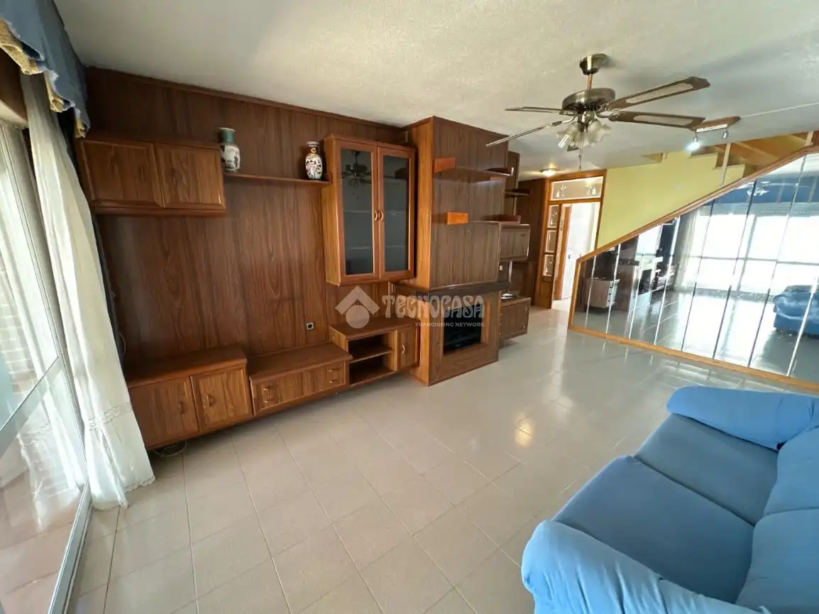 Casa aparellada en venda a Marchamalo, imagen 12