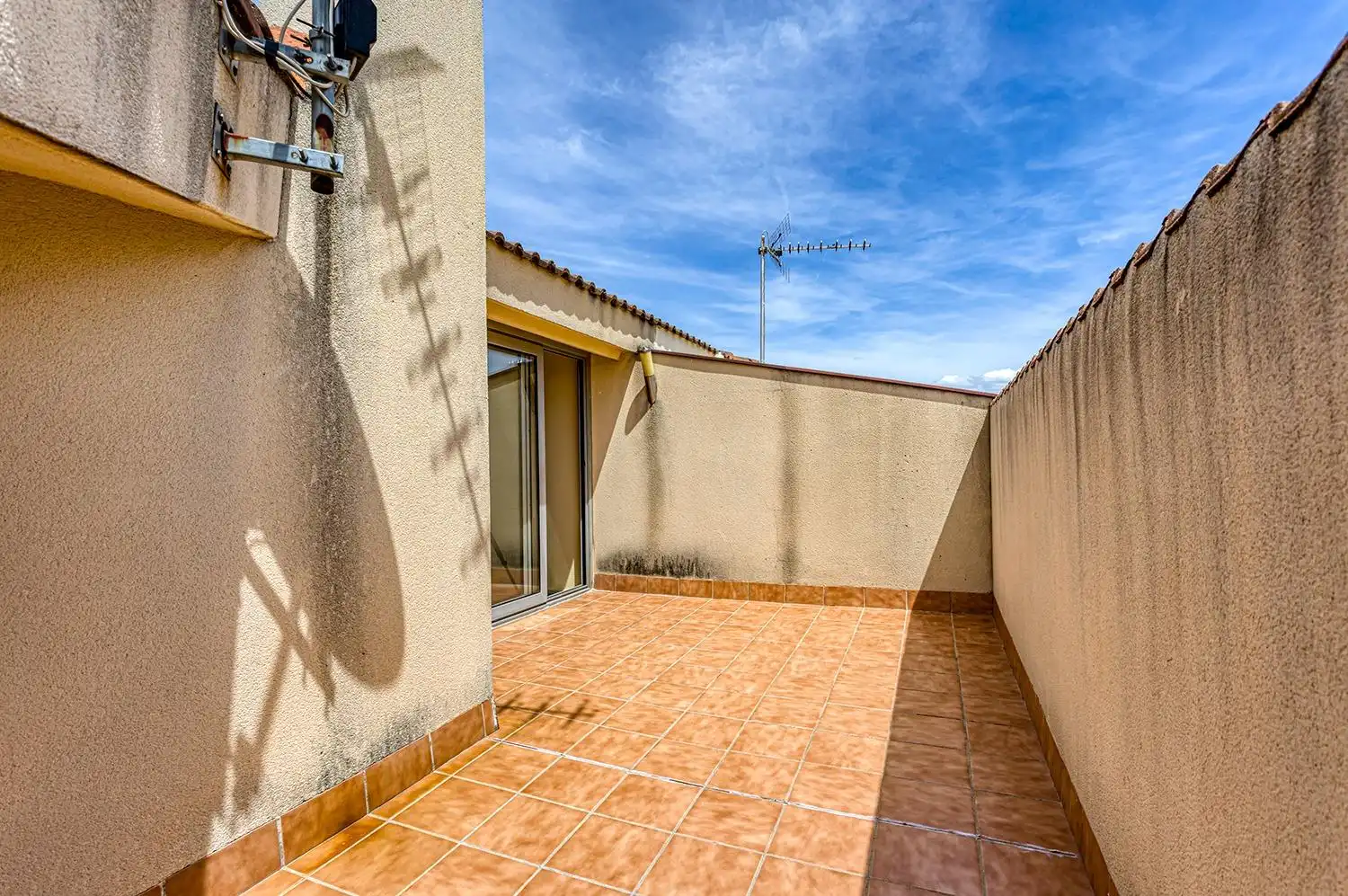 Terrace of Detached homes for sale in La Torre de Claramunt  with Air Conditioner, Heating and Private garden