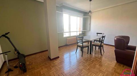 Foto 3 de Dúplex en venda a Villaquilambre, León