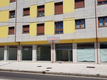 Business premises to rent in Cangas pueblo