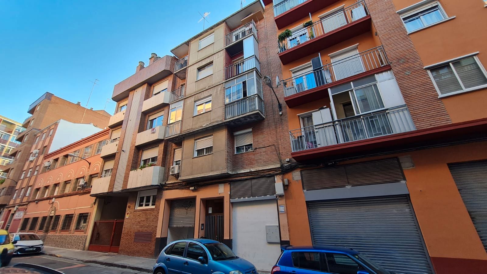 Exterior view of Flat for sale in  Zaragoza Capital  with Terrace and Balcony