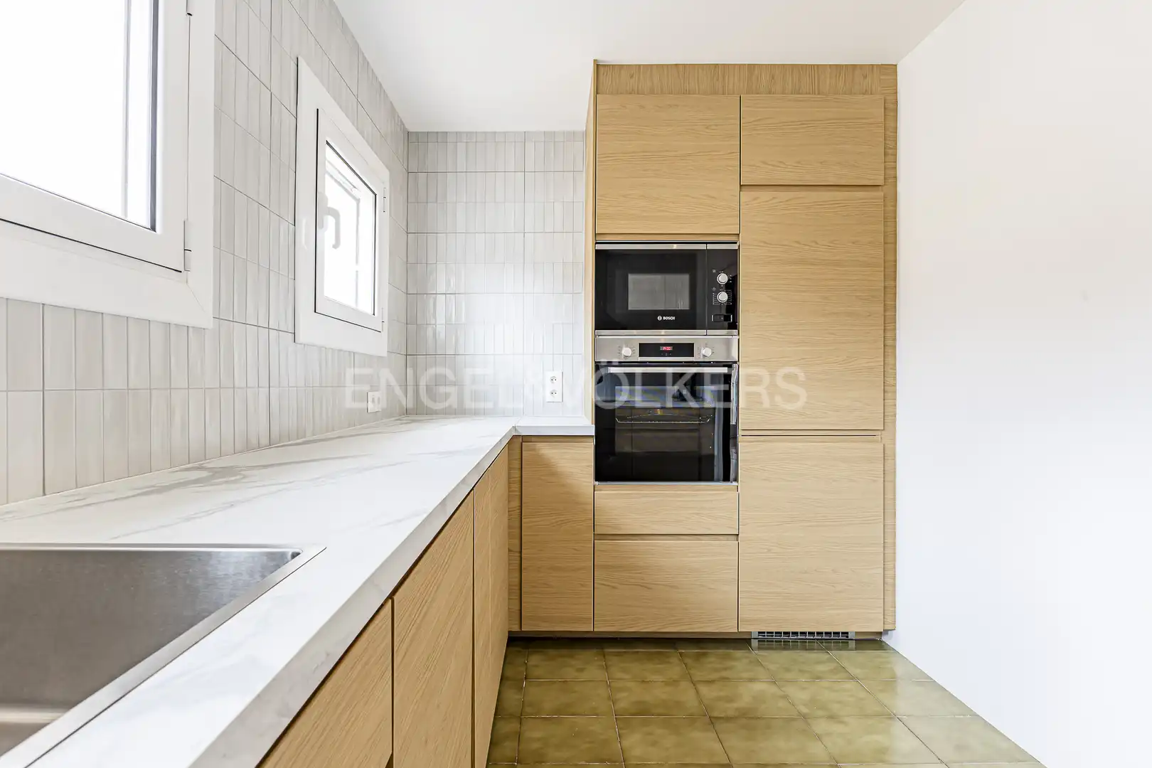 Kitchen of Flat for rent in Castelldefels  with Air Conditioner, Heating and Private garden
