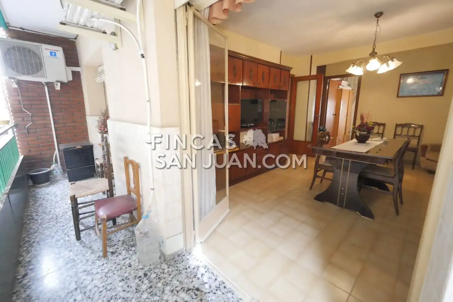 Cocina de Piso en venta en San Vicente del Raspeig / Sant Vicent del Raspeig con Balcón