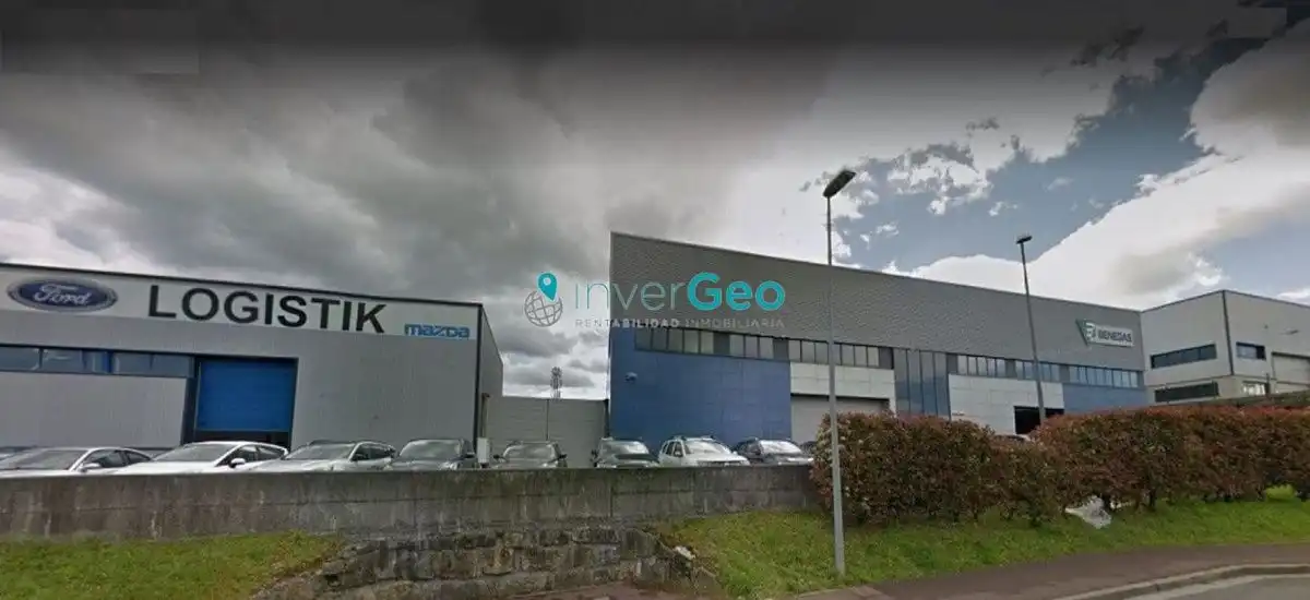 Vista exterior de Nave industrial en venta en Ataun