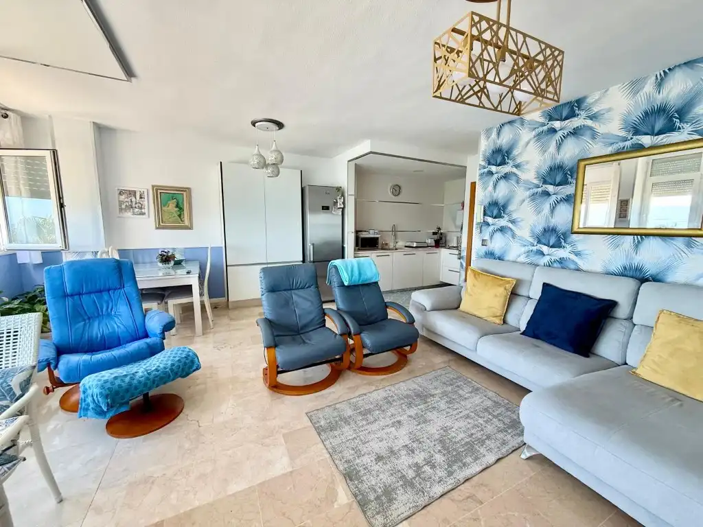 Wohnung zur Miete in Calle Osa Mayor, Mezquitilla