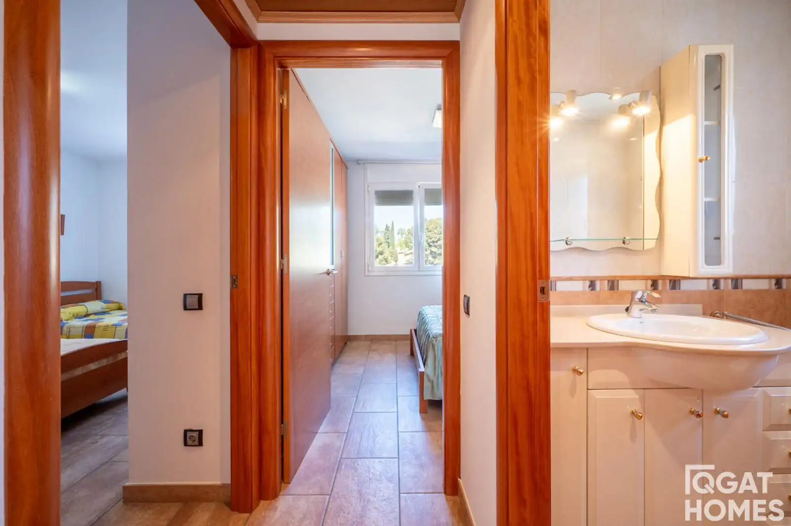 Bathroom of Houses for sale in Sant Cugat del Vallès  with Air Conditioner, Heating and Terrace