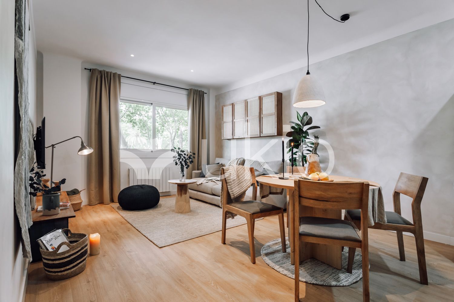 Living room of Apartment to rent in  Barcelona Capital  with Air Conditioner, Heating and Furnished