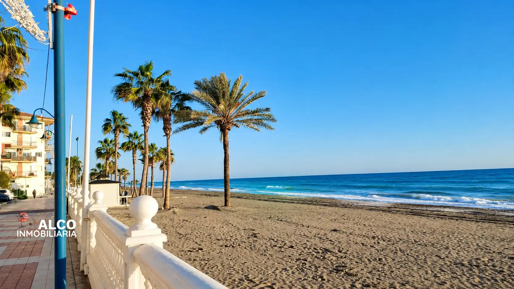 Vista exterior de Piso en venta en Torrox con Aire acondicionado, Trastero y Amueblado