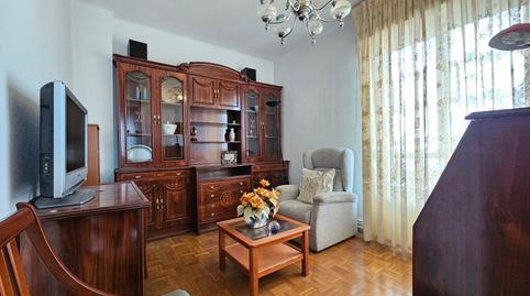 Foto 2 de Piso en venta en Reyes de Navarra Kalea, Zaramaga, Araba - Álava