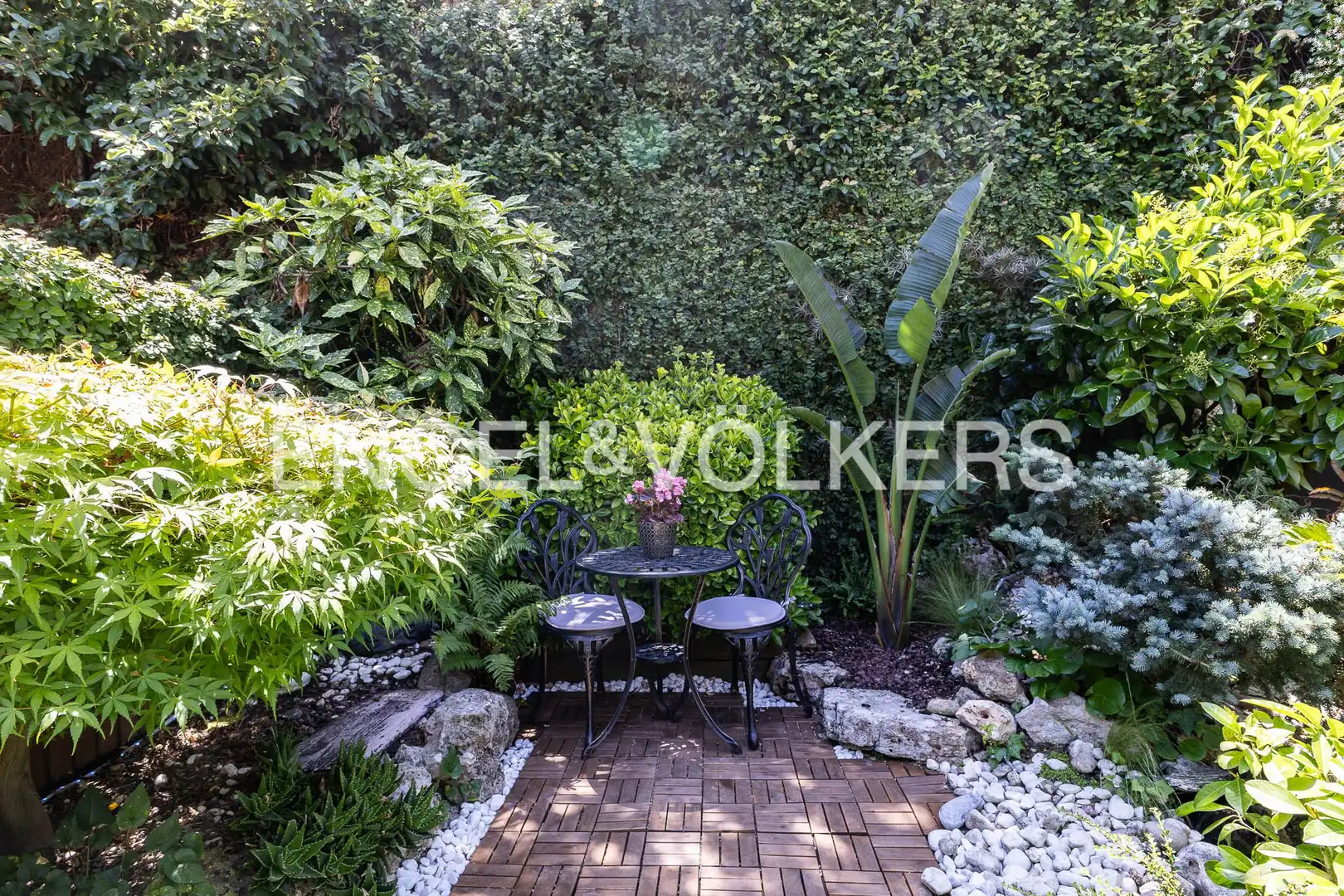 Terrassa de Casa o xalet en venda en Sant Cugat del Vallès amb Aire condicionat, Calefacció i Jardí privat