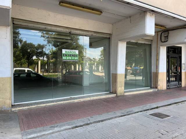 Local comercial en Venta en Rafael Casanova en Ponent