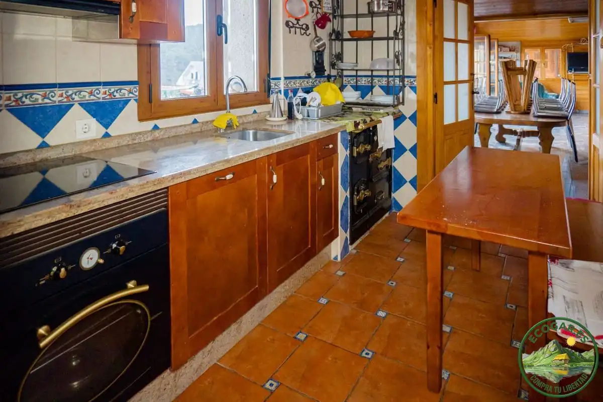 Cocina de Casa o chalet en venta en Villagatón con Aire acondicionado, Calefacción y Jardín privado