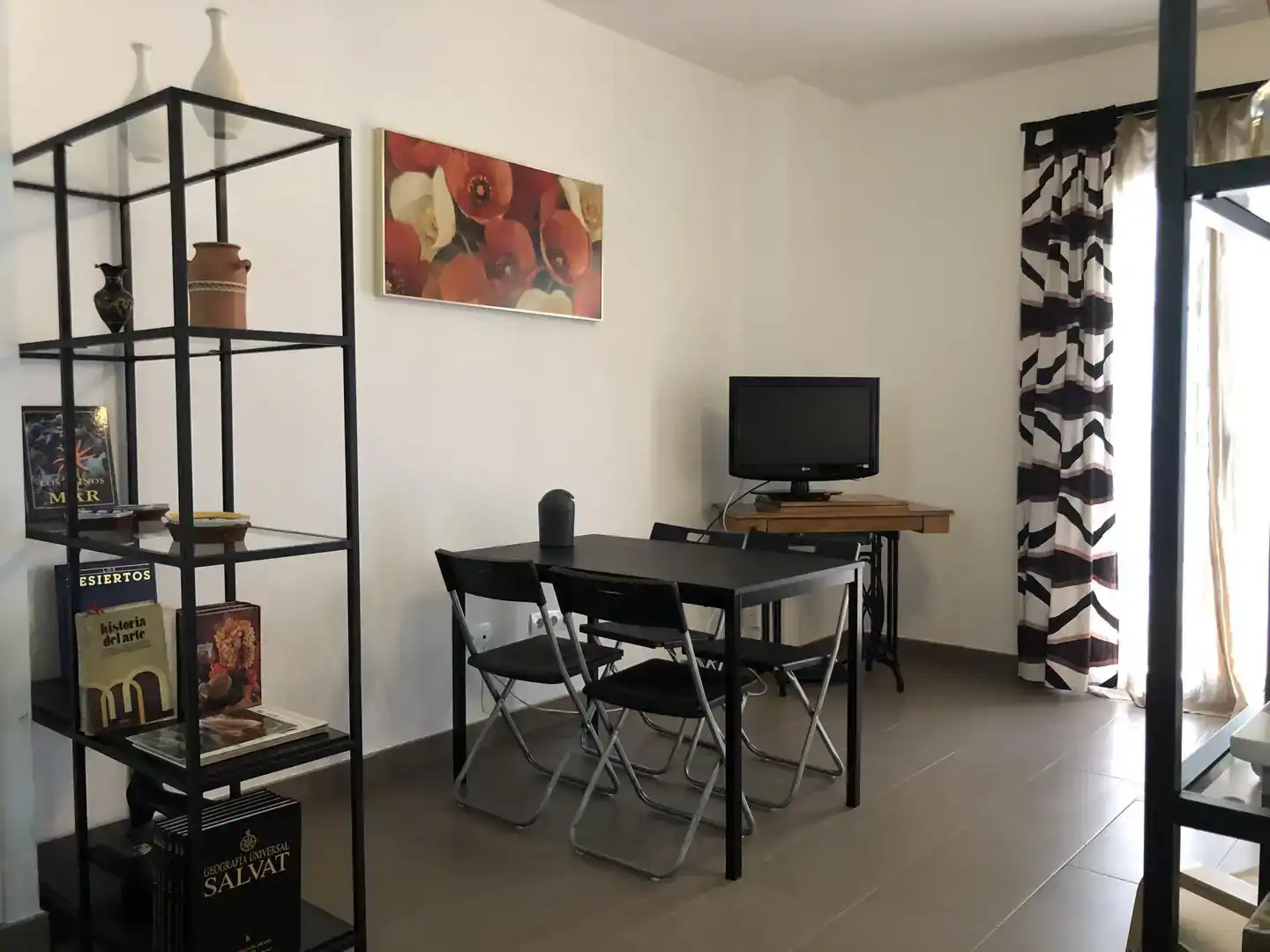 Sala de estar de Piso en venta en Antequera con Aire acondicionado, Trastero y Amueblado