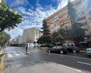 Vista exterior de Local de lloguer en Badajoz Capital