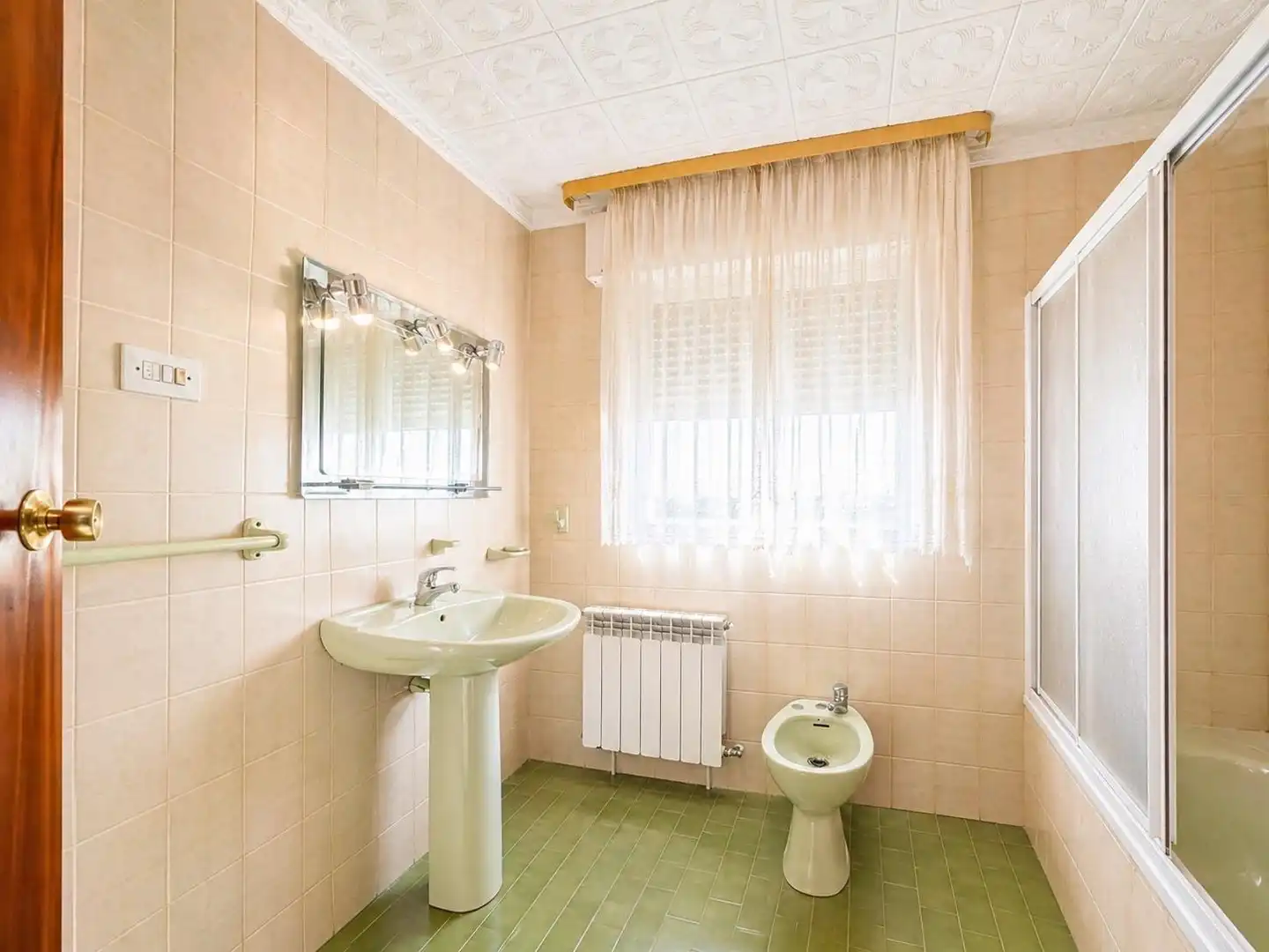 Baño de Finca rústica en venta en Píñar con Terraza