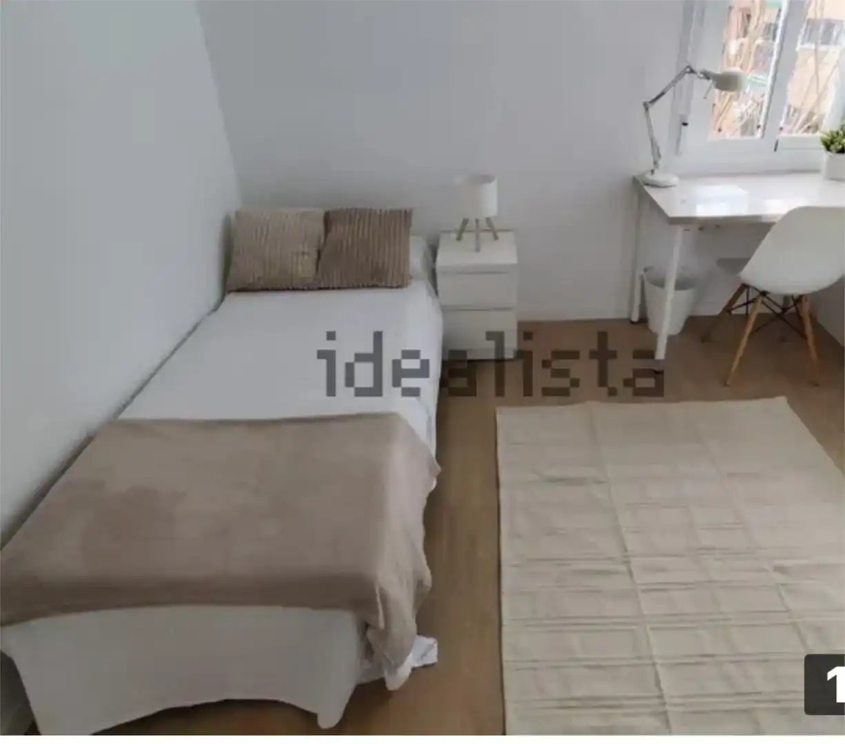 Schlafzimmer von Wohnung zur Miete in  Madrid Capital