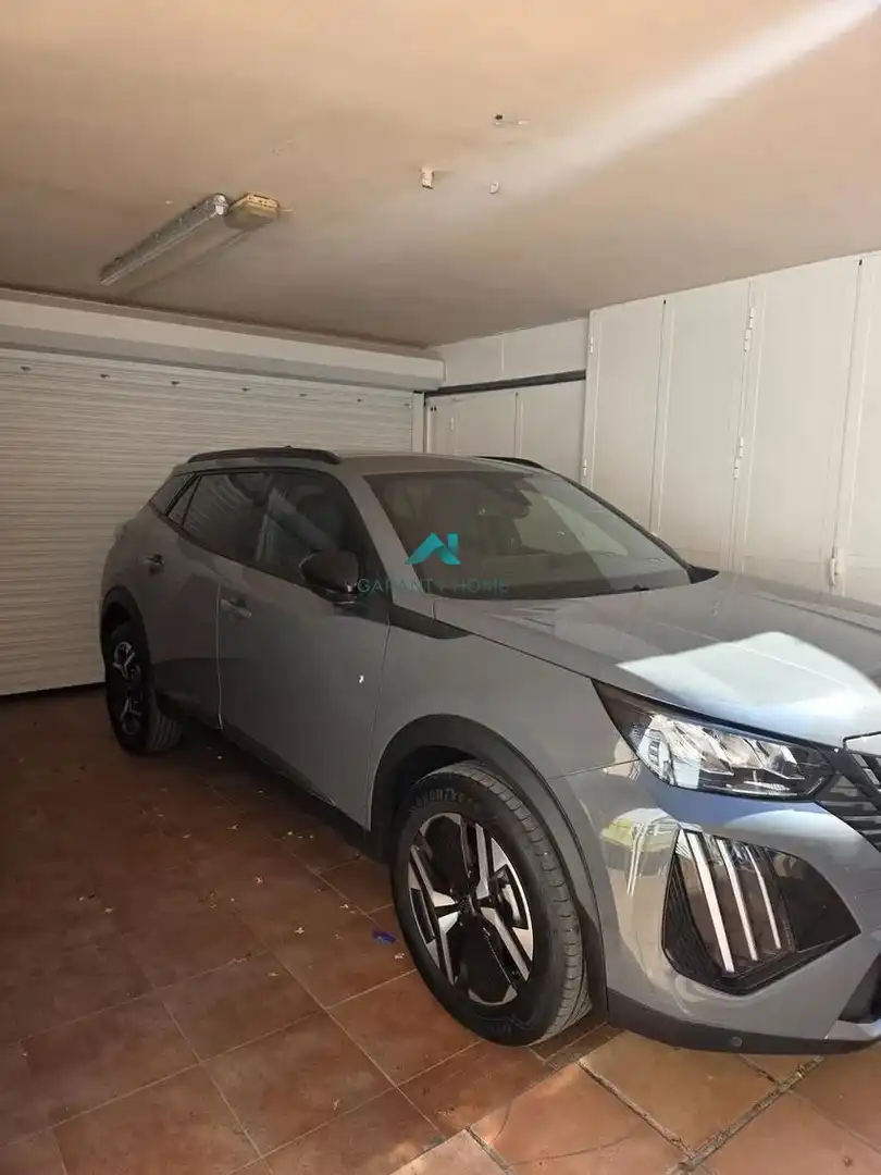 Parking de Casa adosada en venta en Valencia con Aire acondicionado, Calefacción y Terraza