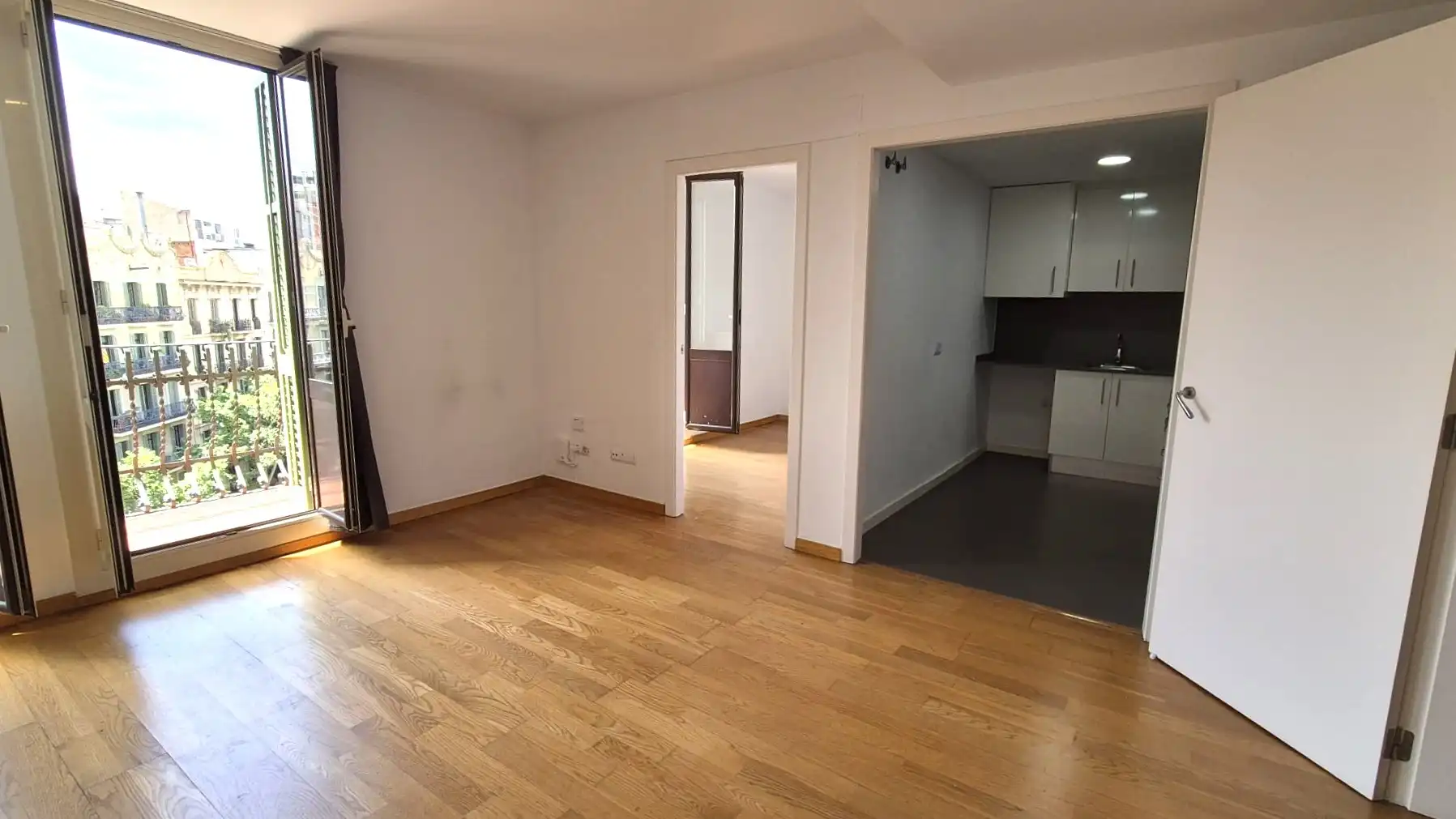 Sala de estar de Piso en venta en Barcelona con Aire acondicionado, Calefacción y Parquet