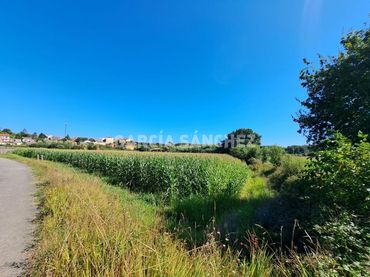 Terreny residencial en venda a Estrada de Tarrío 18