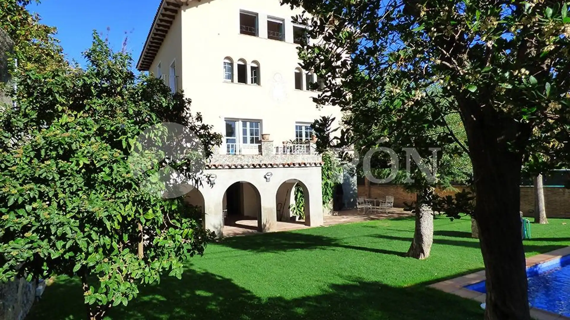 Jardín de Casa o chalet en venta en El Masnou con Jardín privado, Terraza y Trastero