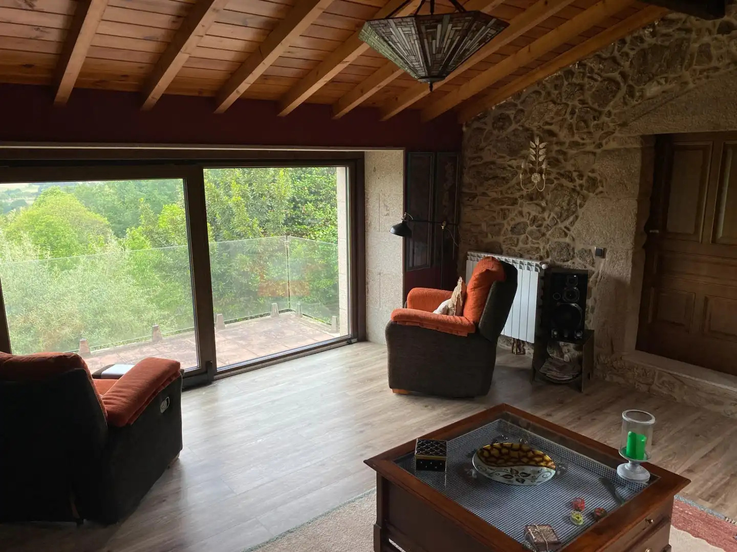 Sala d'estar de Casa o xalet en venda en A Estrada  amb Calefacció