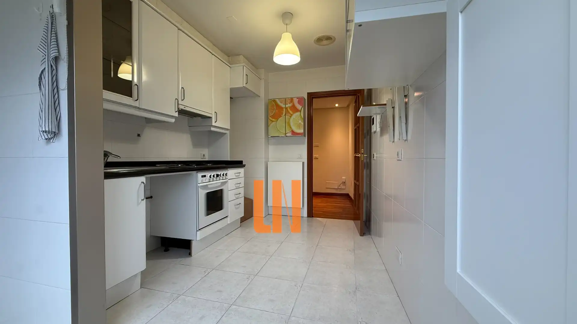 Flat for sale in Plaza de Ría, Portádego - Vilaboa Norte
