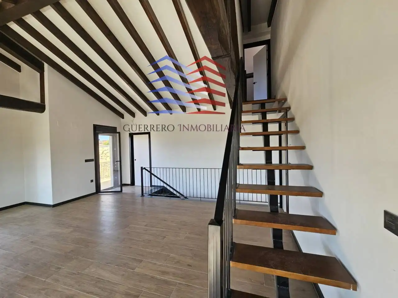 Casa o chalet en venta en A Merca   con Calefacción, Terraza y Piscina