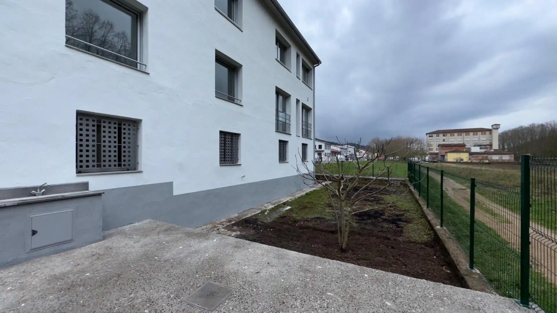 Vista exterior de Casa o chalet en venta en Sant Feliu de Pallerols con Parquet