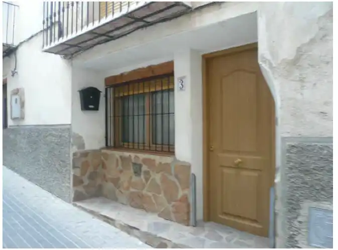 Vista exterior de Piso en venta en Moratalla