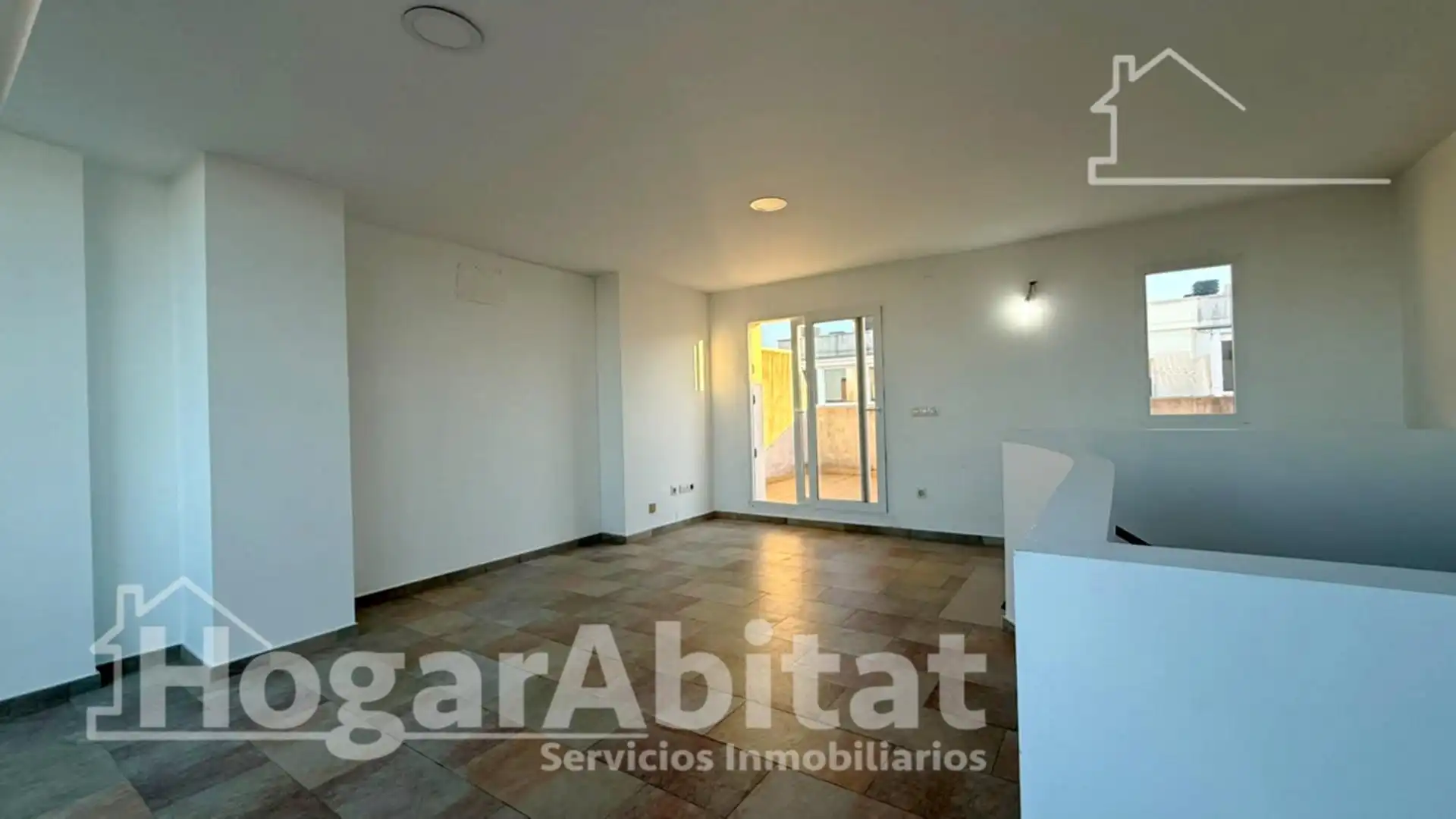 Adossat amb terrassa en venda a Calle les Germanías, imagen 13