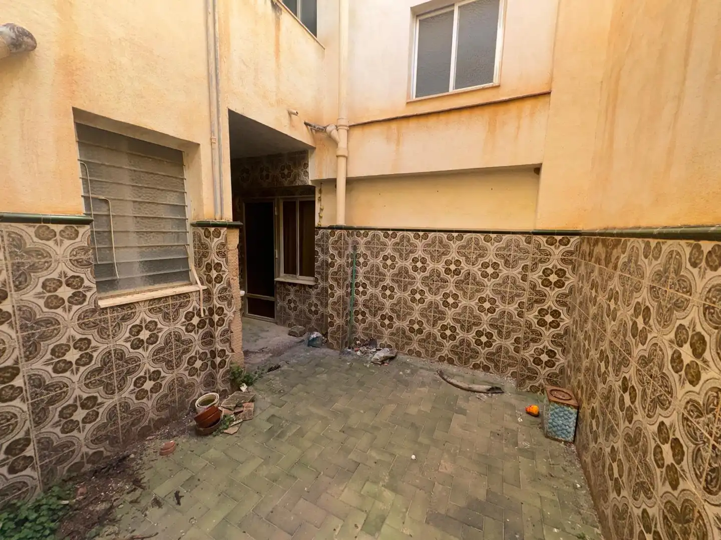 Buildings for sale in Torrevieja