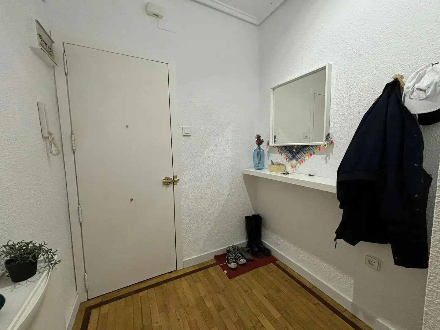 Bedroom of Flat for share in Valencia  with Furnished and Washing machine