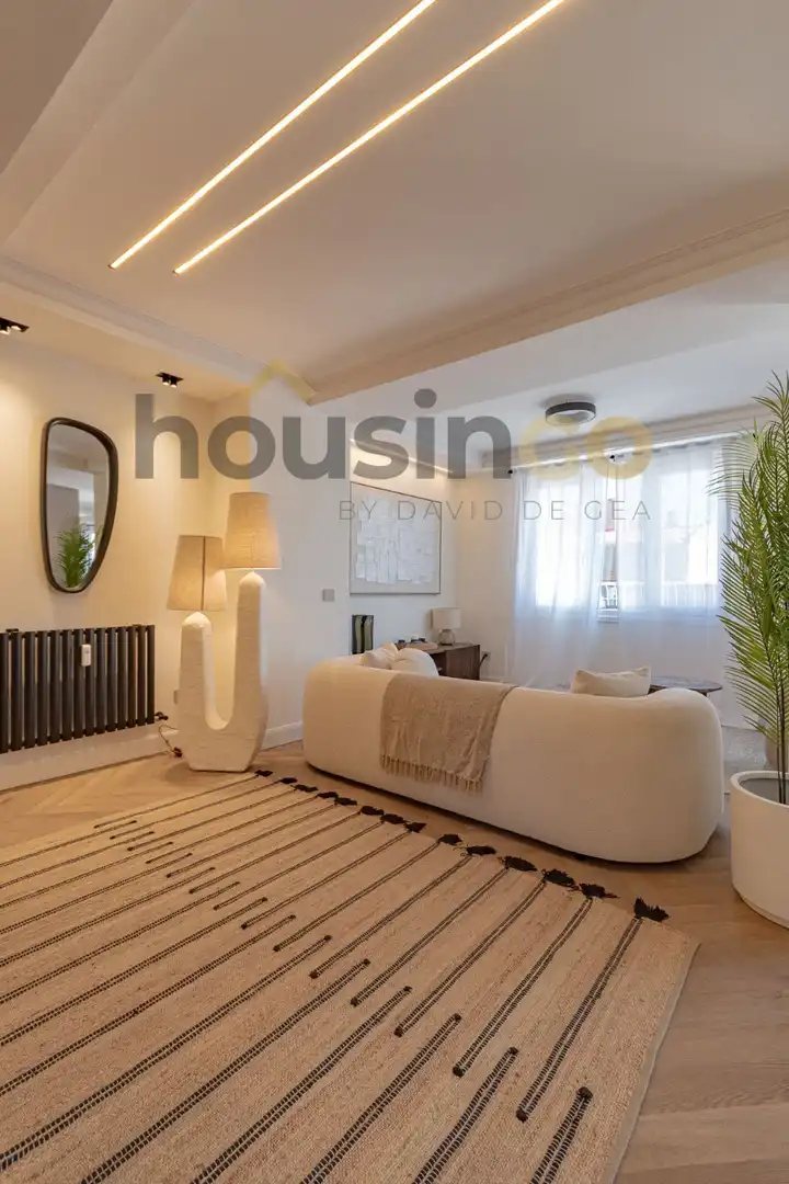 Sala de estar de Ático en venta en Barrio de Salamanca