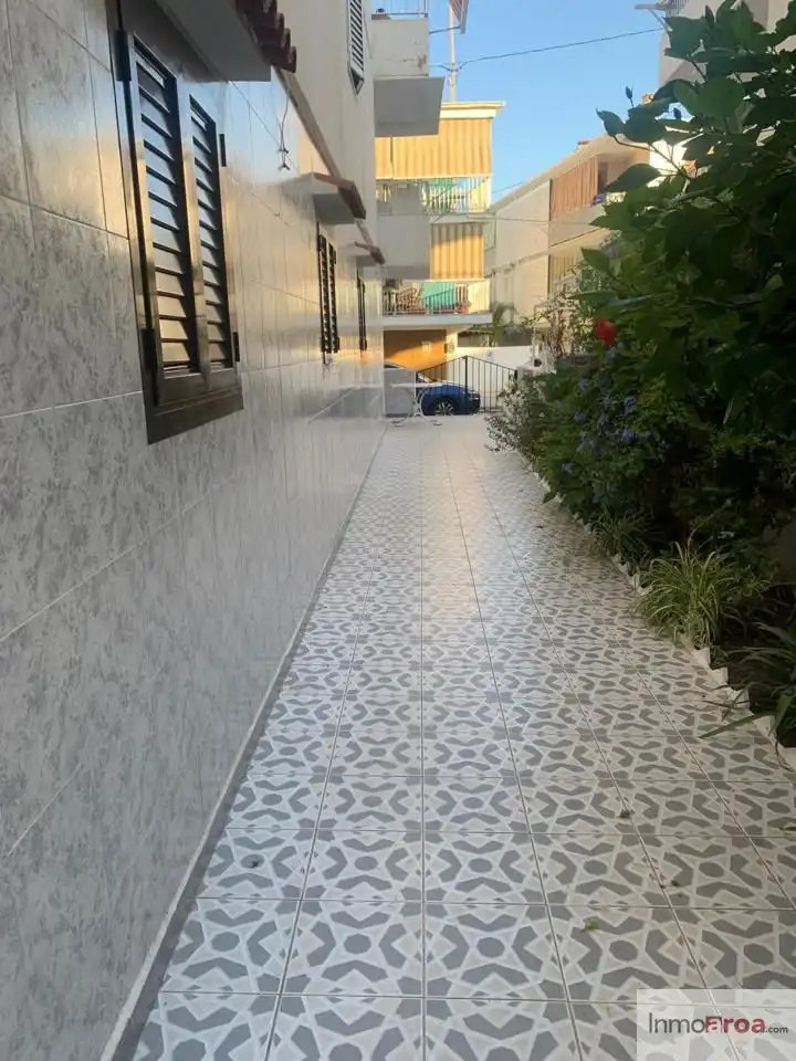Terrassa de Planta baixa en venda en Oliva amb Terrassa