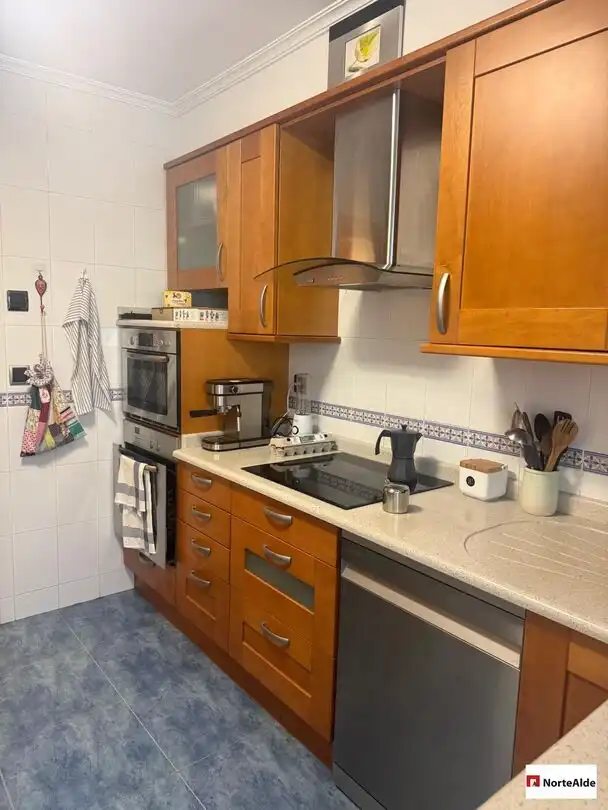 Küche von Wohnung zum Verkauf in Barakaldo  mit Heizung, Privatgarten und Abstellraum