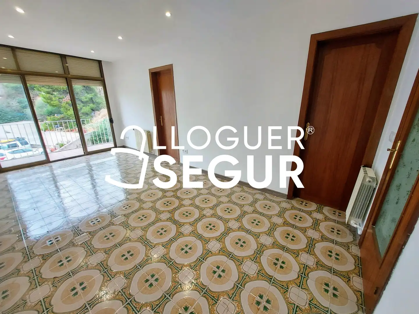Flat for rent in Barcelona  with Heating and Terrace