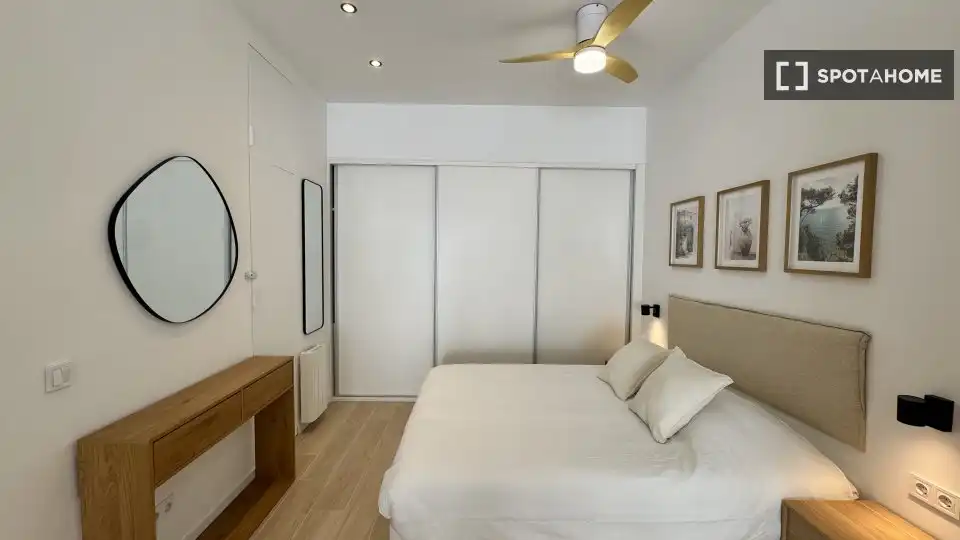 Habitación de Piso de alquiler en Ciudad Lineal