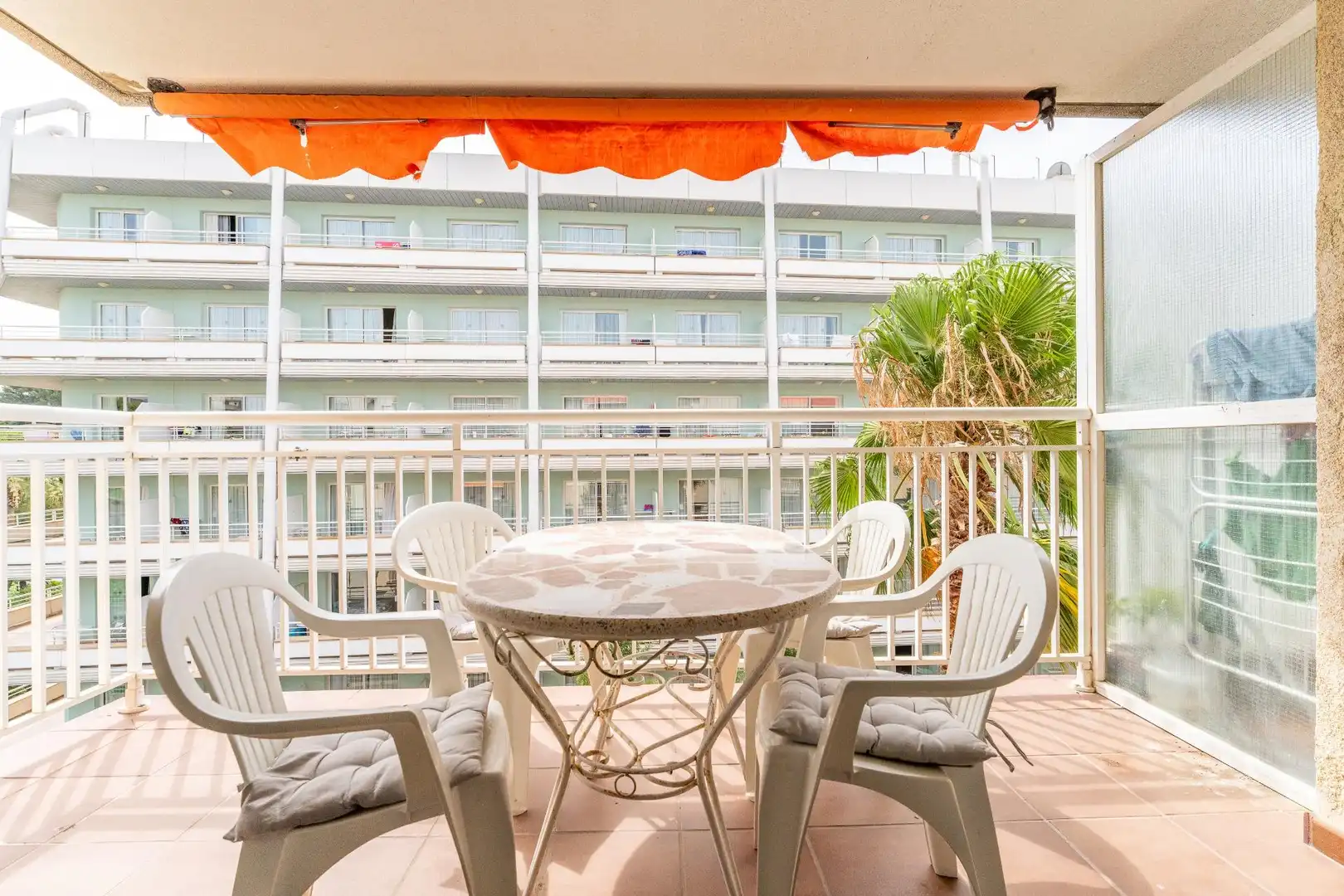 Terrasse von Wohnungen zum Verkauf in Salou mit Privatgarten, Terrasse und Gemeinschaftspool