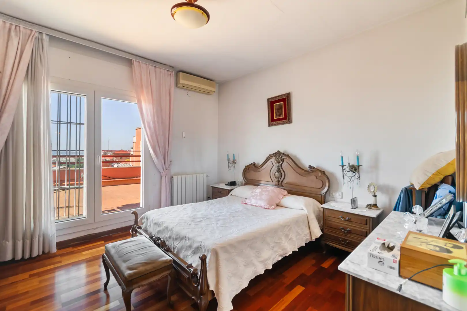 Attic for sale in El Guinardó