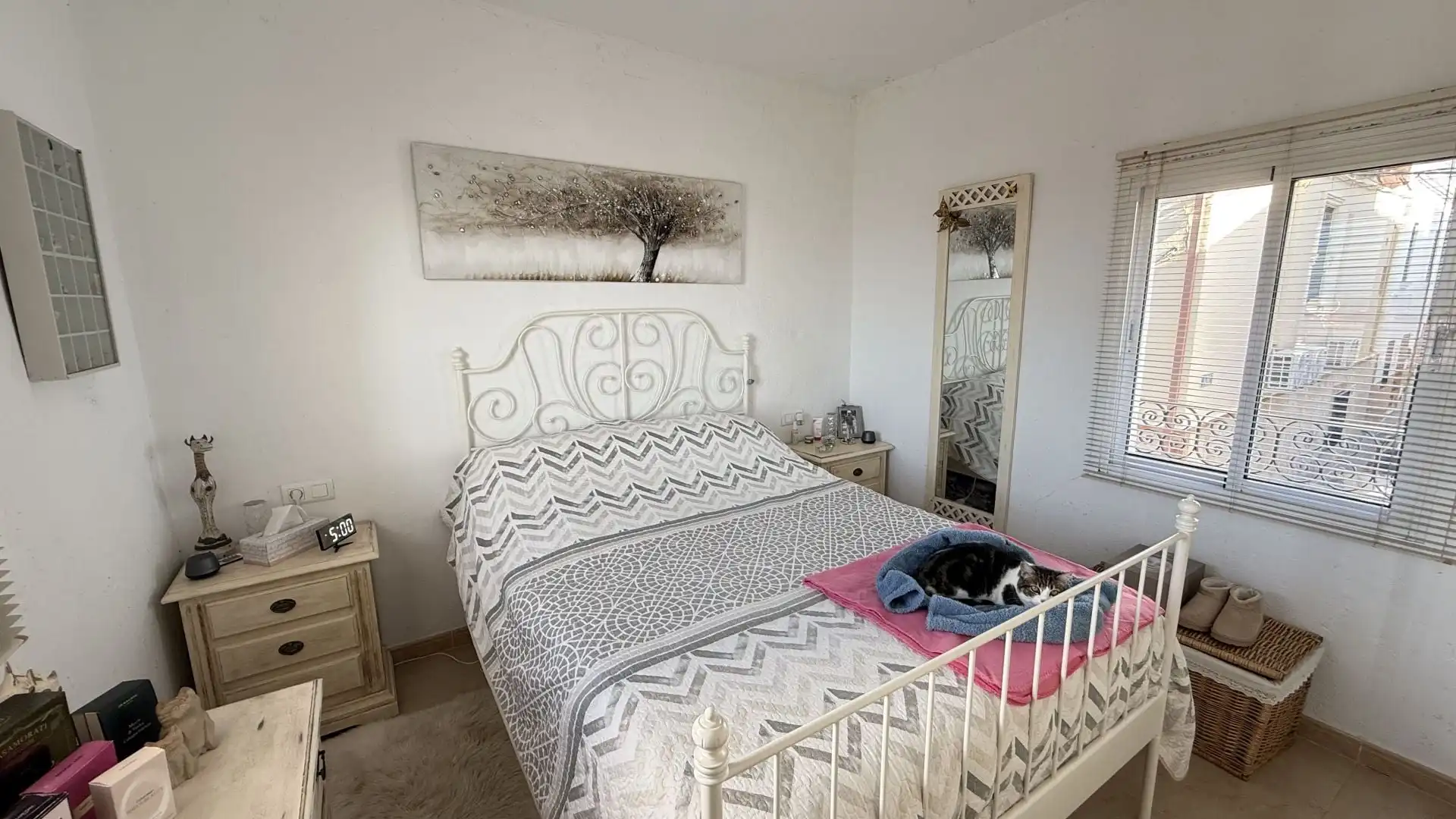 Habitación de Casa adosada en venta en Alhaurín El Grande con Trastero