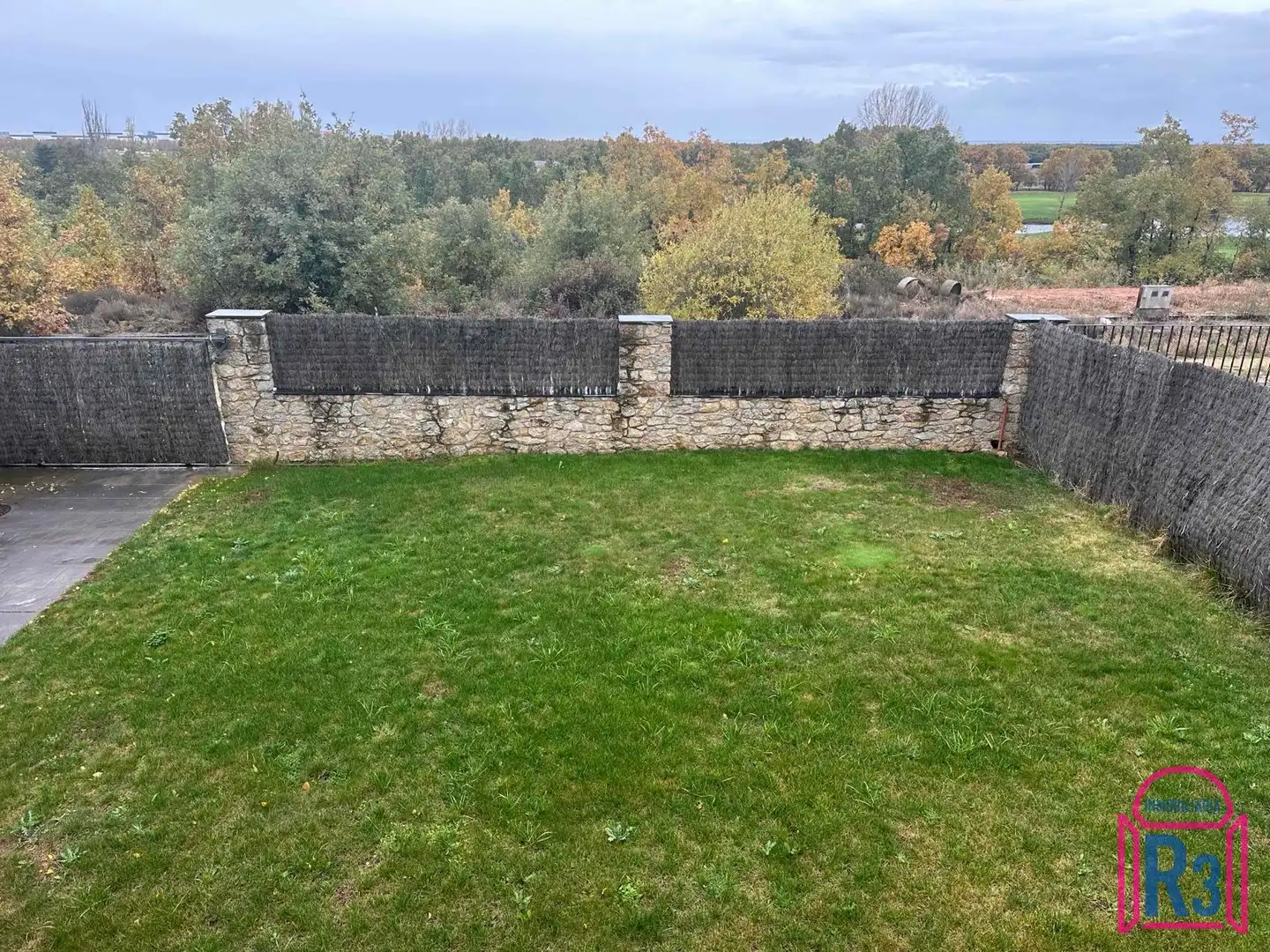 Adossat amb jardí en venda a Valverde de la Virgen, imagen 31