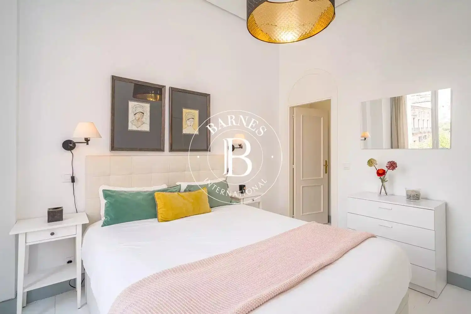 Habitación de Piso de alquiler en Madrid con Aire acondicionado, Calefacción y Amueblado