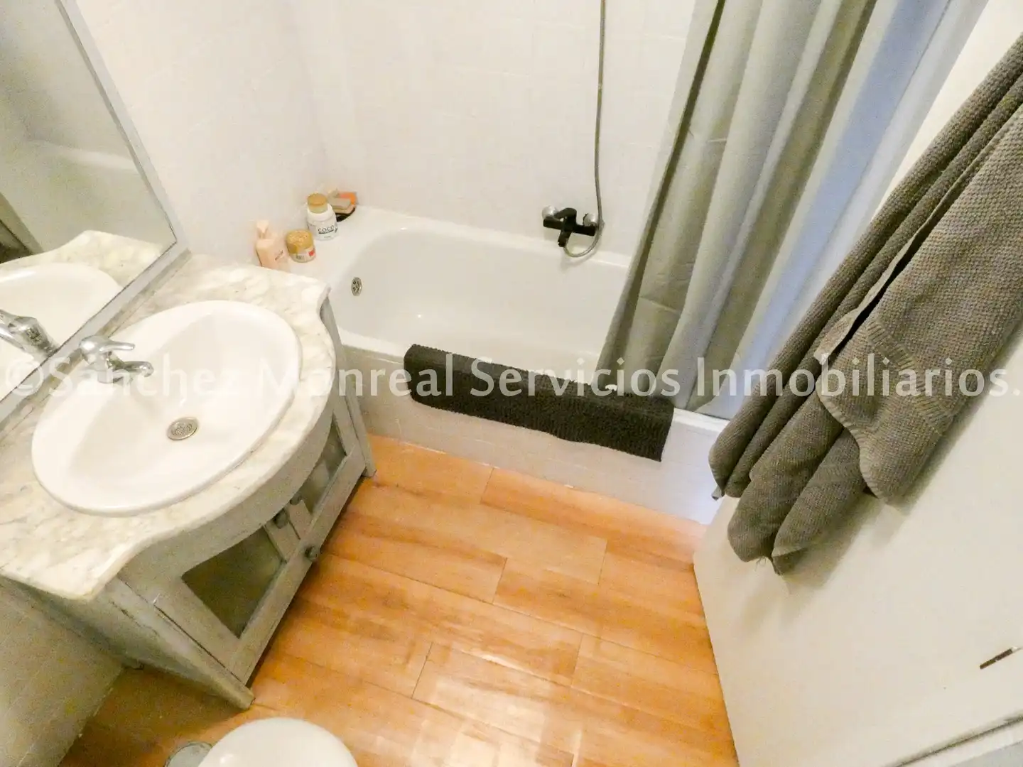 Baño de Piso en venta en Alcázar de San Juan con Aire acondicionado y Calefacción