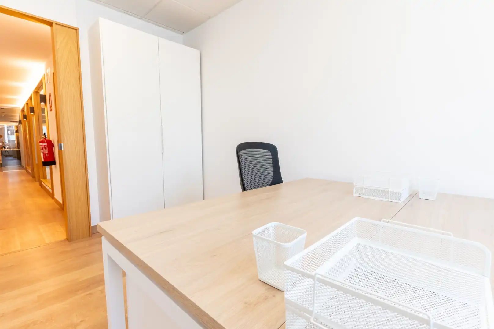Büro zur Miete in Málaga mit Klimaanlage, Heizung und Möbliert