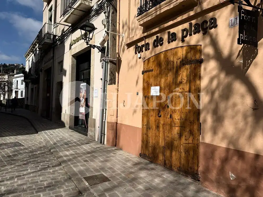 Vista exterior de Pis en venda en Alella amb Aire condicionat, Calefacció i Terrassa