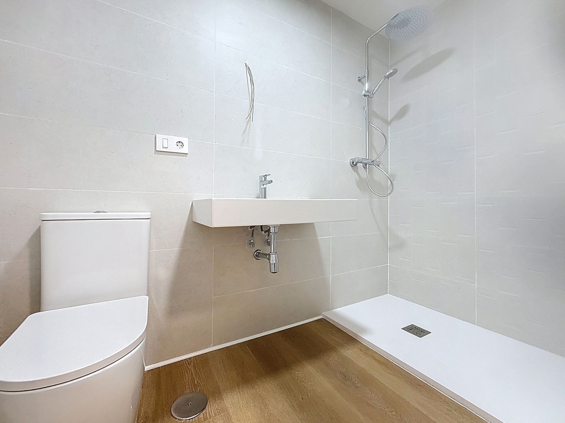 Bany de Pis de lloguer en Málaga Capital amb Terrassa