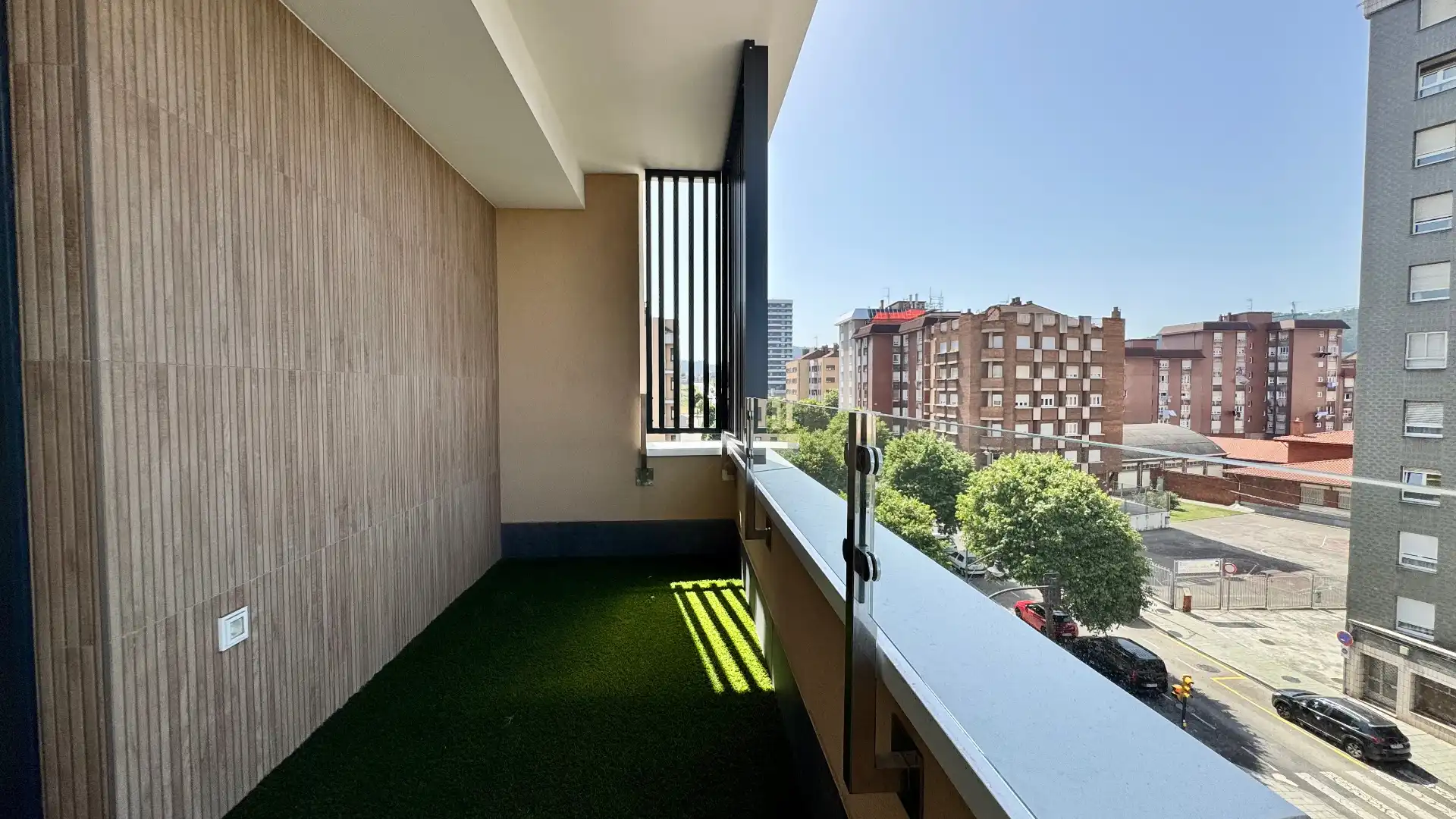Terraza de Piso en venta en Gijón  con Calefacción, Parquet y Terraza