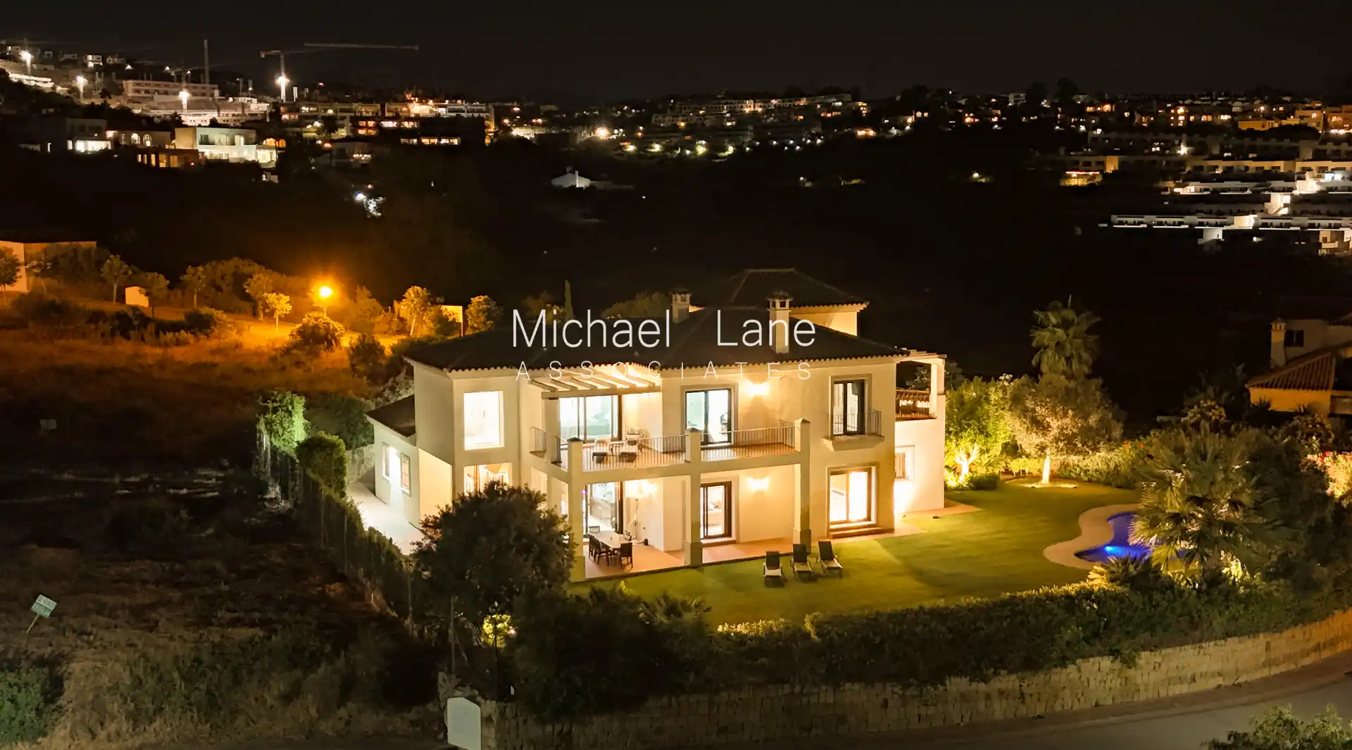 Exterior view of Houses for sale in Sotogrande  with Air Conditioner, Heating and Private garden