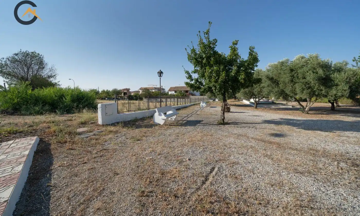 Residential land for sale in Calle Dilar