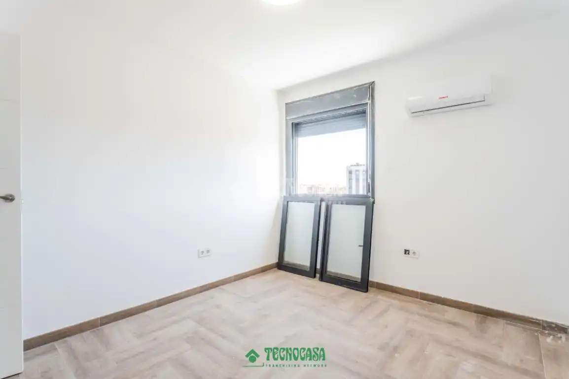Bedroom of Flat for sale in Almería  with Air Conditioner